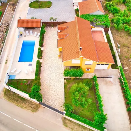 Bellezza Galovac (Zadar)