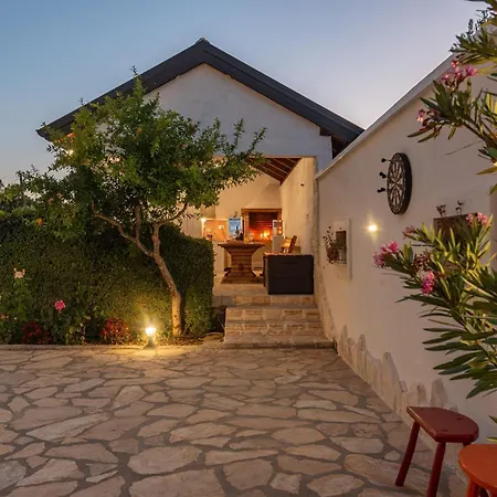 Bellezza Villa Galovac (Zadar)