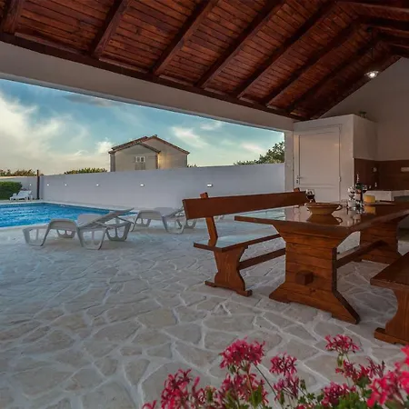 Villa Bellezza Galovac (Zadar)
